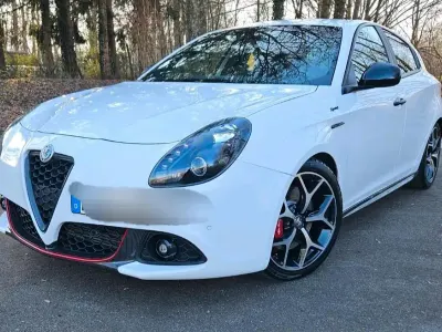 Gebraucht Alfa Romeo Giulietta Sprint 150 PS (110 kW) 2021 Weiß Limousine