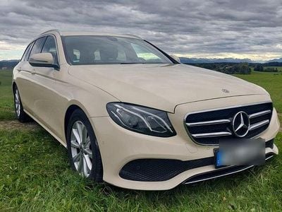 Mercedes E200