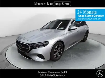 Gebraucht Mercedes E220 197 PS (144 kW) 2025 Lack hightechsilber Kombi