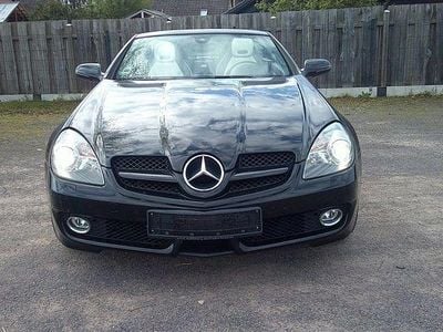 Gebraucht Mercedes SLK200 2LOOK Edition 184 PS (135 kW) 2010 Schwarz Cabrio
