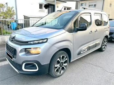 Gebraucht Citroën Berlingo Feel 131 PS (96 kW) 2021 Grau Van / Kleinbus
