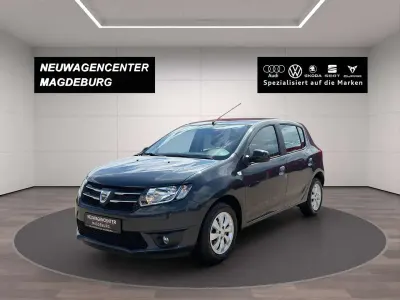 Gebraucht Dacia Sandero Prestige 90 PS (66 kW) 2015 Grau Limousine