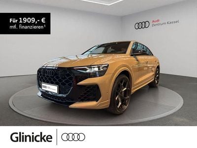 Neu Audi RS Q8 Performance 640 PS (470 kW) 2025 Sakhirgold metallic SUV