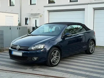 Gebraucht VW Golf Cabriolet 160 PS (117 kW) 2012 Blau Cabrio