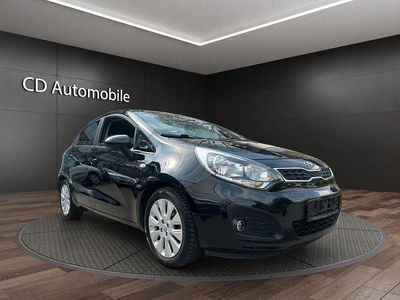 Second-hand Kia Rio 86 CP (63 kW) 2014 Negru Berlinǎ