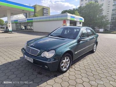 Mercedes C200