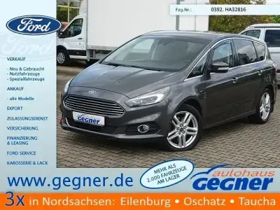 Gebraucht Ford S-MAX Titanium 240 PS (176 kW) 2017 Grau Van / Kleinbus