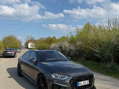 Gebraucht Audi A4 S-Line 204 PS (150 kW) 2021 Grau Limousine