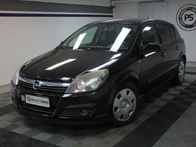 Gebraucht Opel Astra 105 PS (77 kW) 2005 Schwarz Limousine