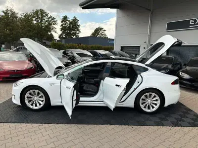 Gebraucht Tesla Model S 386 kW (525 PS) 2016 Weiß Kleinwagen