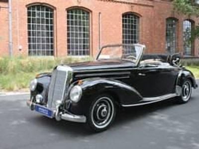 Schwarz Gebraucht 1970 Mercedes 220 Cabrio | 145.000 €