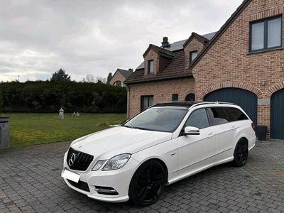 Gebraucht Mercedes E350 Avantgarde 265 PS (194 kW) 2013 Weiß Kombi