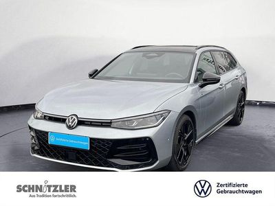 Silber Gebraucht 2025 VW Passat R-line Limousine | 41.950 € (Fairer Preis)