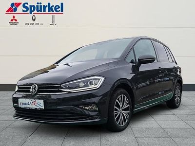 Grau Gebraucht 2019 VW Golf Sportsvan Trendline Van / Kleinbus | 16.880 € (Fairer Preis)