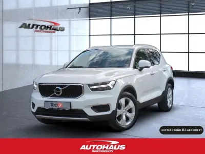 Gebraucht Volvo XC40 Momentum 163 PS (119 kW) 2022 Weiß SUV