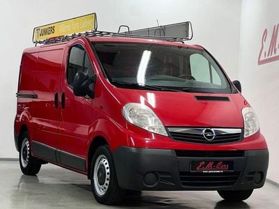 Second-hand Opel Vivaro 90 CP (66 kW) 2013 Roșu Monovolum
