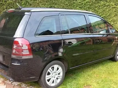 Brugt Opel Zafira 150 HK (110 kW) 2009 Sort MPV