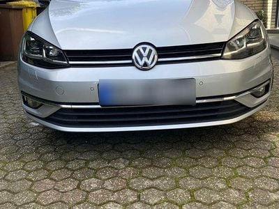 Usata VW Golf VII 150 CV (110 kW) 2019 Argento Station wagon