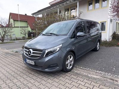 Gebraucht Mercedes V220 Edition 163 PS (119 kW) 2018 Grau Van / Kleinbus