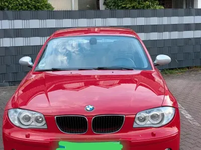 Gebraucht BMW 116 122 PS (89 kW) 2005 Rot Kleinwagen