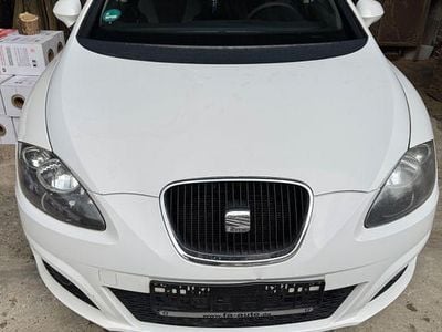 Second-hand Seat Leon Reference 125 CP (91 kW) 2010 Alb Hatchback