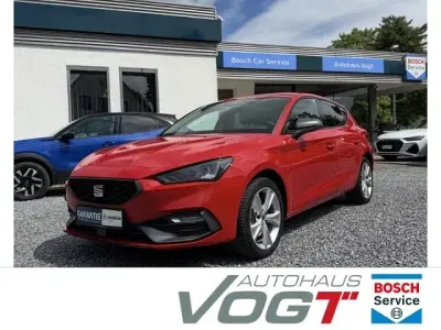 Gebraucht Seat Leon FR 204 PS (150 kW) 2023 Rot Limousine