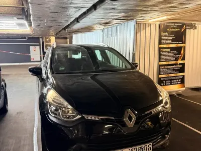 Gebraucht Renault Clio IV 80 PS (58 kW) 2017 Schwarz Kleinwagen