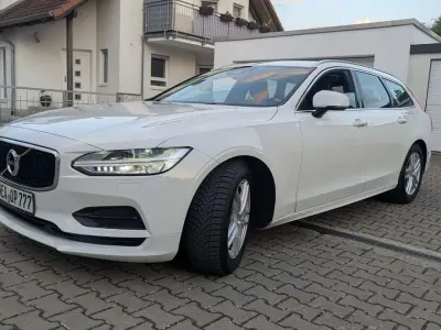 Occasion Volvo V90 Momentum 190 ch (139 kW) 2020 Blanc Break