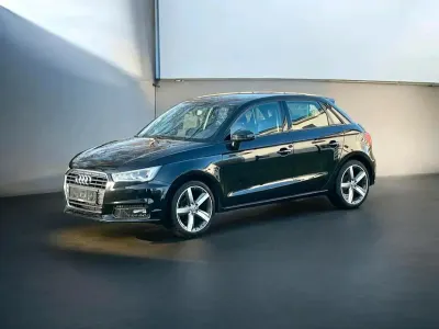 Gebraucht Audi A1 Comfort 95 PS (69 kW) 2015 Schwarz Kleinwagen