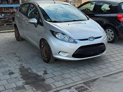 Gebraucht Ford Fiesta 60 PS (44 kW) 2009 Grau Kleinwagen