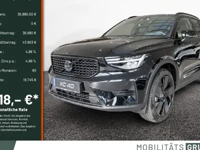 Neu Volvo XC40 Plus 163 PS (119 kW) 2026 Schwarz SUV