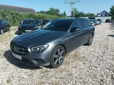 Gebraucht Mercedes E400 330 PS (242 kW) 2022 Grau Limousine