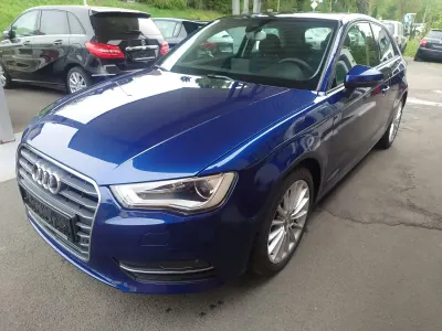 Gebraucht Audi A3 122 PS (89 kW) 2013 Blau Limousine