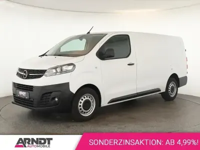 Gebraucht Opel Vivaro-e Combi 144 PS (105 kW) 2023 Kaolinweiß Van / Kleinbus