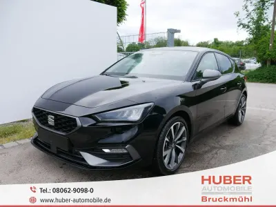Neu Seat Leon FR 150 PS (110 kW) 2026 Midnight schwarz metallic Limousine