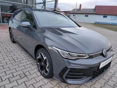 Neu VW Golf VIII R-line 150 PS (110 kW) 2026 Delfingrau Kombi