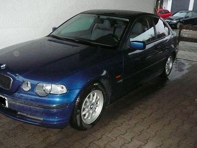 Gebraucht BMW 316 116 PS (85 kW) 2002 Blau Limousine