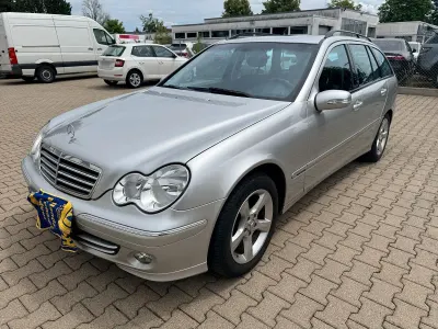Gebraucht Mercedes C180 Avantgarde 143 PS (105 kW) 2004 Silber Kombi