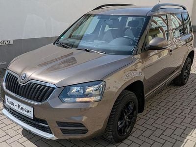 Usata Skoda Yeti Active 105 CV (77 kW) 2014 Marrone SUV