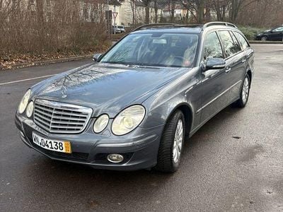 Gebraucht Mercedes E200 184 PS (135 kW) 2008 Grau Limousine