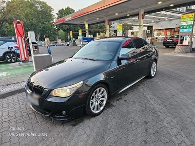 BMW 525