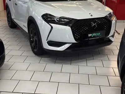 Gebraucht DS Automobiles DS3 Crossback E-Tense Performance Line Plus 100 kW (136 PS) 2022 Weiß SUV