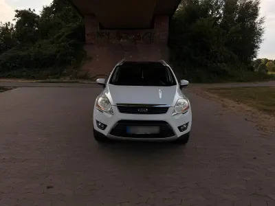 Gebraucht Ford Kuga Titanium 140 PS (102 kW) 2009 Weiß SUV