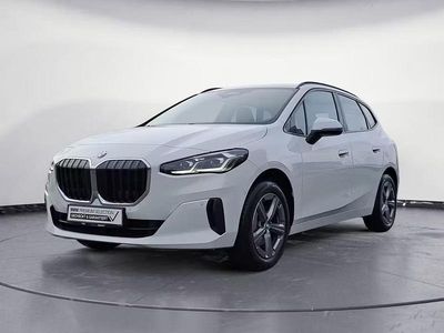 Gebraucht BMW 220 Active Tourer 156 PS (114 kW) 2025 Weiß Van / Kleinbus
