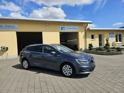 Brugt Renault Mégane GrandTour Business 140 HK (102 kW) 2021 Grå Stationcar