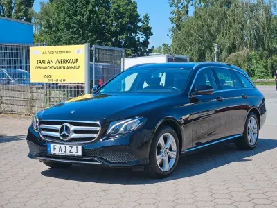 Gebraucht Mercedes E200 Avantgarde 150 PS (110 kW) 2018 Schwarz Limousine
