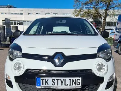 Używany Renault Twingo Dynamique 75 KM (55 kW) 2012 Biały Hatchback