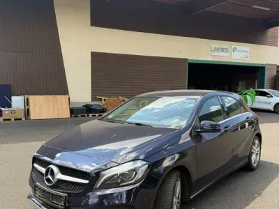 Gebraucht Mercedes A200 136 PS (100 kW) 2016 Blau Kleinwagen