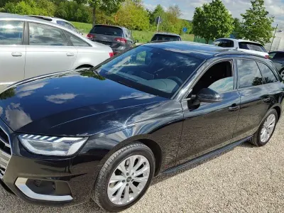 Gebraucht Audi A4 Advanced 136 PS (100 kW) 2022 Schwarz Kombi