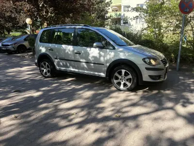 Używany VW Touran Cross 105 KM (77 kW) 2007 Minivan